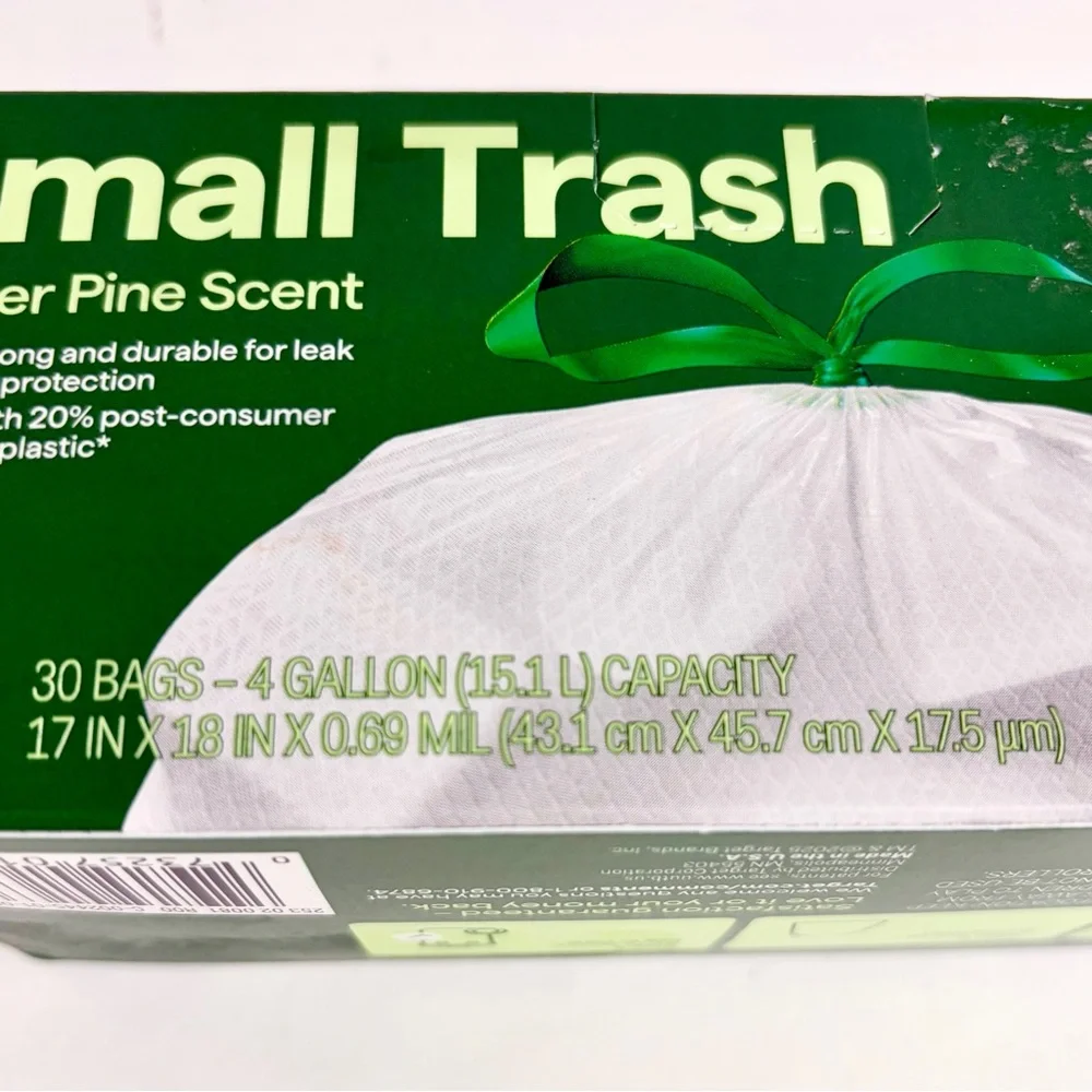Up&Up Drawstring Holiday Small Trash Bags WINTER PINE Scent 4 Gallon 30 Ct NEW